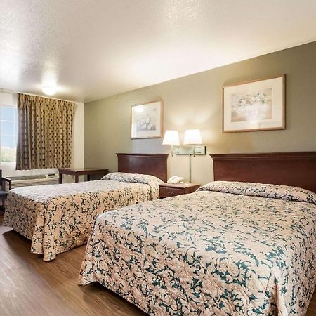 Econo Lodge Bartlesville Hwy 75 Extérieur photo