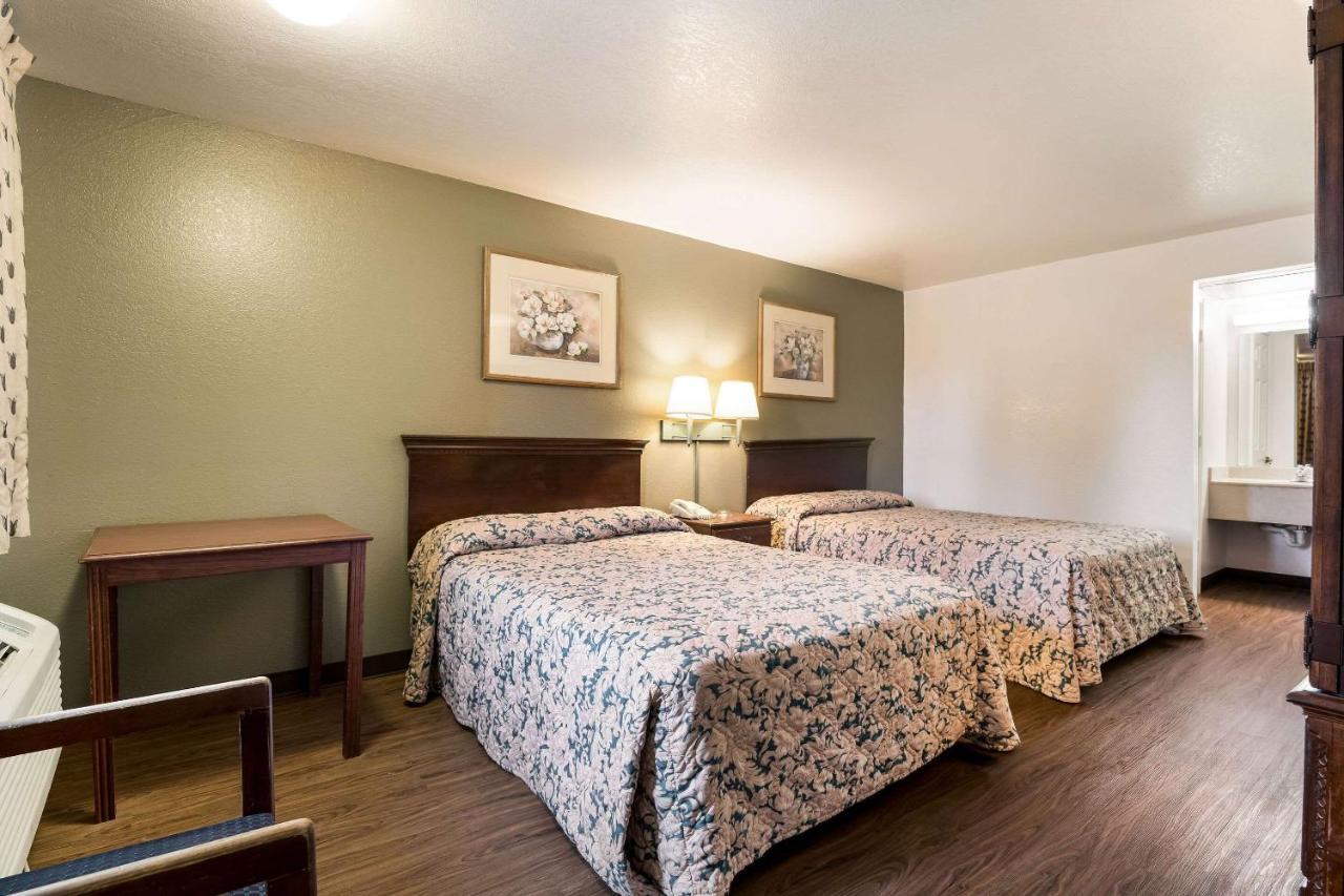 Econo Lodge Bartlesville Hwy 75 Extérieur photo