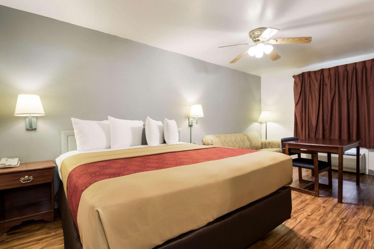 Econo Lodge Bartlesville Hwy 75 Extérieur photo