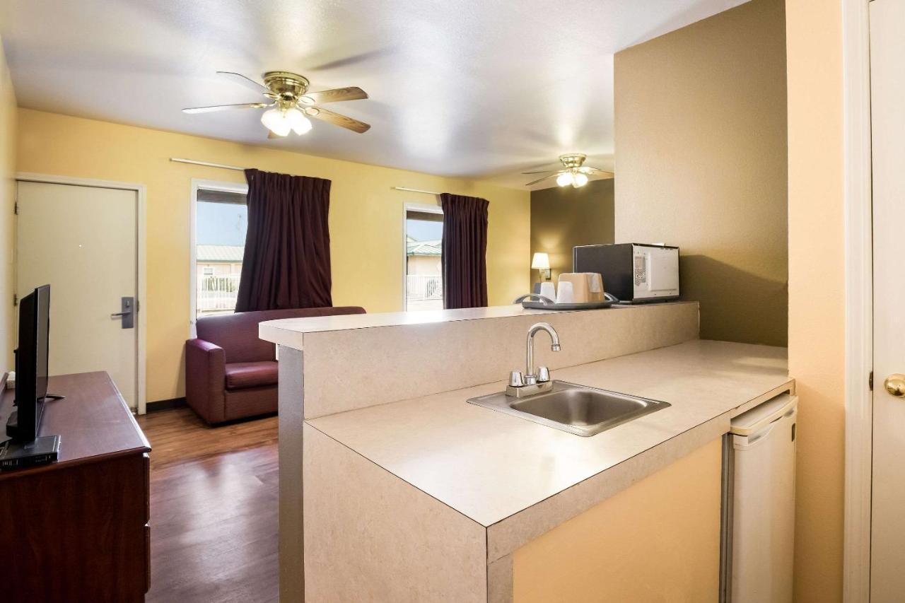 Econo Lodge Bartlesville Hwy 75 Extérieur photo